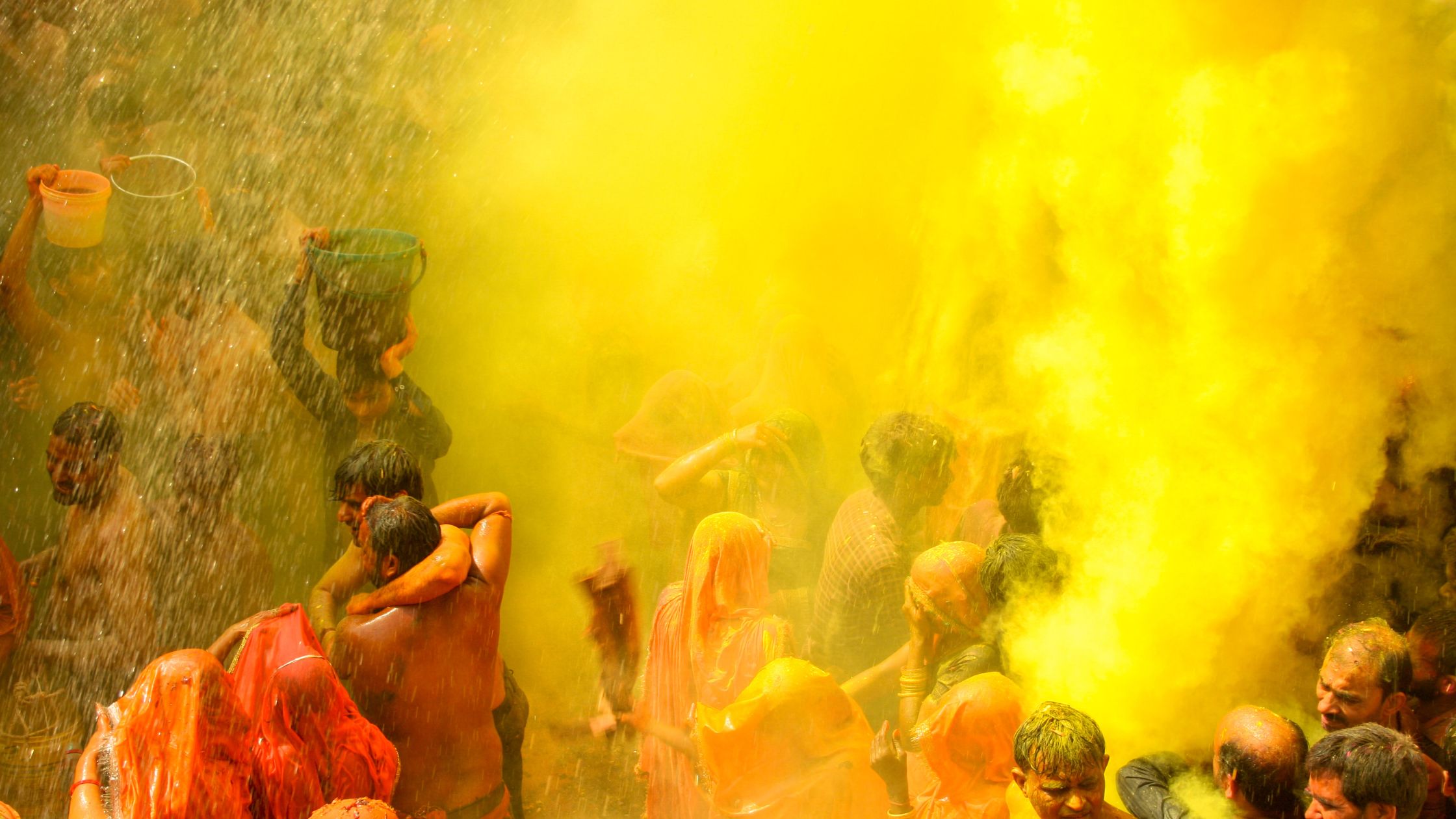 How Astrology Predicts Your Ideal Holi Celebration